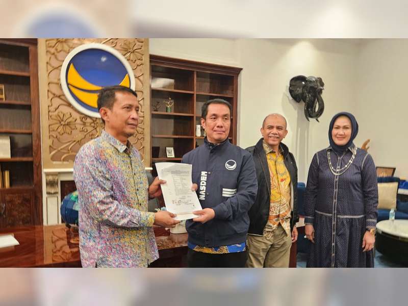 Partai NasDem Resmi Serahkan Rekomendasi ke Bacabup dan Bacawabup Bojonegoro Wahono-Nurul