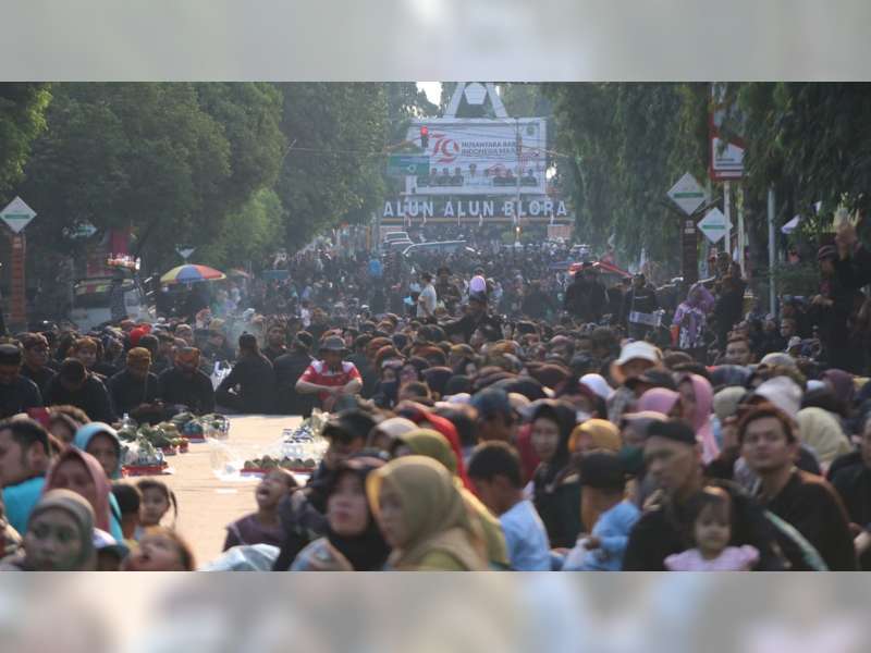 Ribuan Warga Ikuti Gas Desa Bumi Blora dalam Rangka Tasyakuran HUT ke-79 Kemerdekaan RI