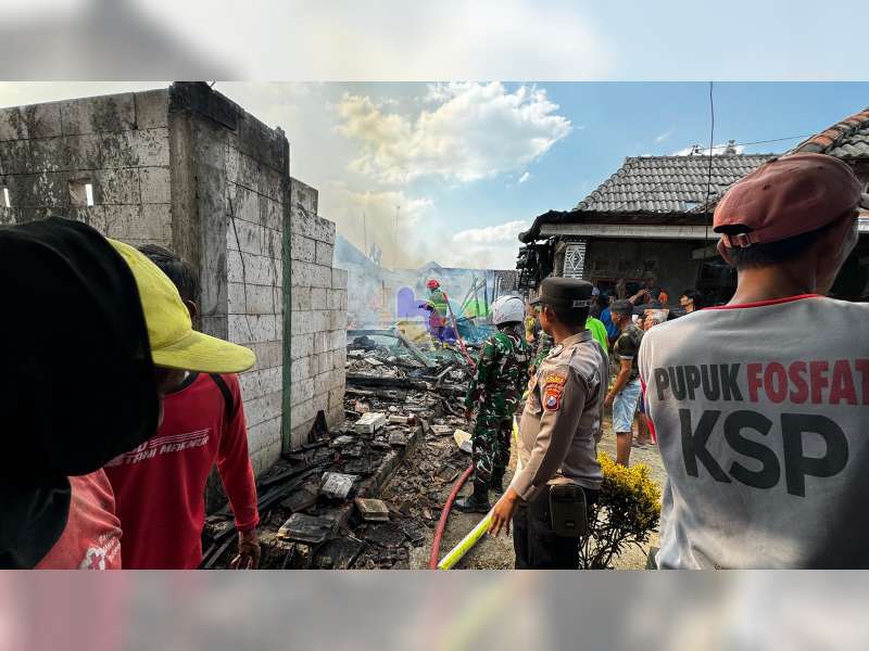 3 Rumah Warga Kedungadem, Bojonegoro Terbakar, Satu Orang Alami Luka Bakar