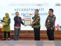 Bupati Blora Apresiasi Sejumlah Desa di Pinggir Hutan yang Mampu Lunas PBB-P2 Tercepat