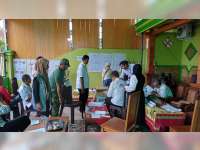 Cabup-Cawabup Bojonegoro Nomor Urut 02, Setyo Wahono-Nurul Azizah Menang Telak di TPS Farida Hidayati