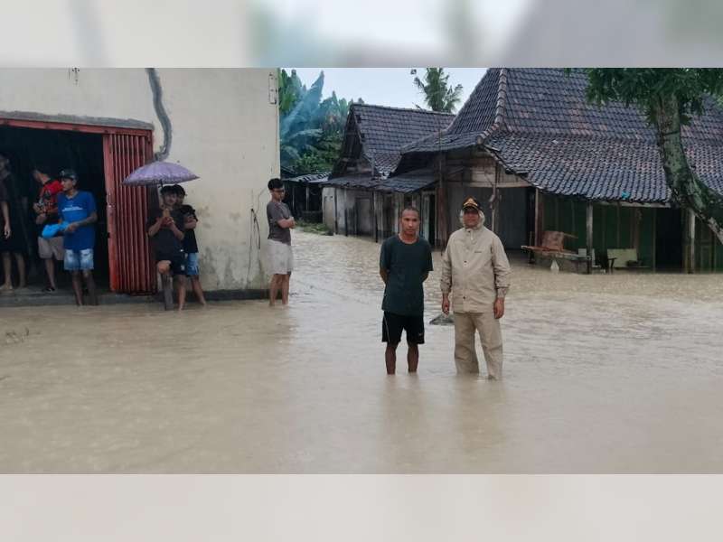 Banjir Bandang di Desa Bobol, Sekar, Bojonegoro, Seratus Lebih Rumah Warga Tergenang