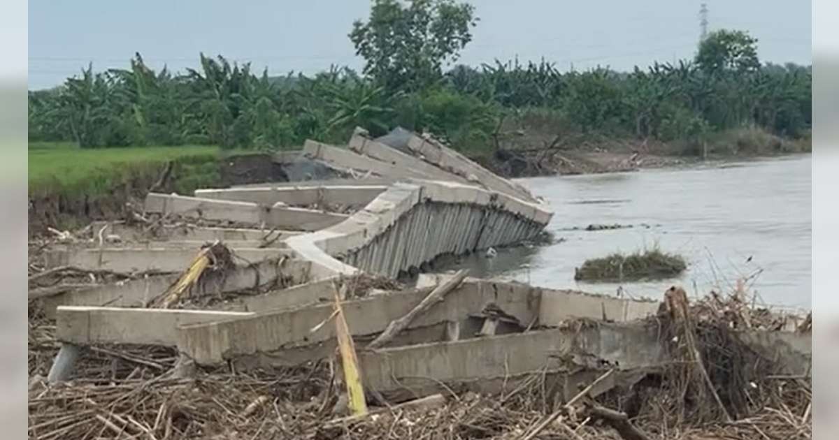 Ini Penjelasan Kontraktor Proyek Penahan Tebing Sungai di Bojonegoro yang Ambrol