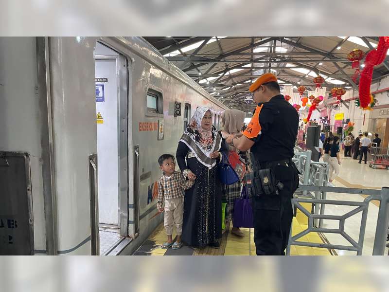Saat ini Lebih dari 4.000 Tiket Lebaran KA Jarak Jauh Reguler Dipesan dari Stasiun Bojonegoro