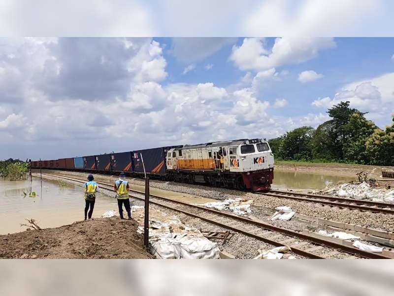 Jalur KA di Grobogan Selesai Diperbaiki, Perjalanan KA Keberangkatan Surabaya Pasarturi Kembali Normal