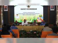 Percepat Serapan Gabah, Bupati Blora Minta Bulog Kerja Sama dengan Swasta