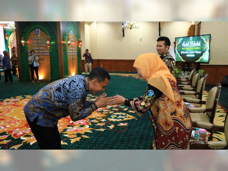 Bupati dan Wakil Bupati Bojonegoro Hadiri Halal Bihalal Bersama Gubernur dan Wakil Gubarnur Jatim