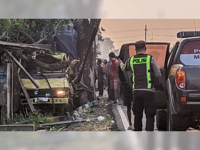 Tertabrak Truk, Seorang Pengayuh Sepeda di Sumberrejo, Bojonegoro Meninggal Dunia