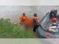 Sesosok Mayat Perempuan Tanpa Identitas Ditemukan di Sungai Bengawan Solo Ngraho, Bojonegoro