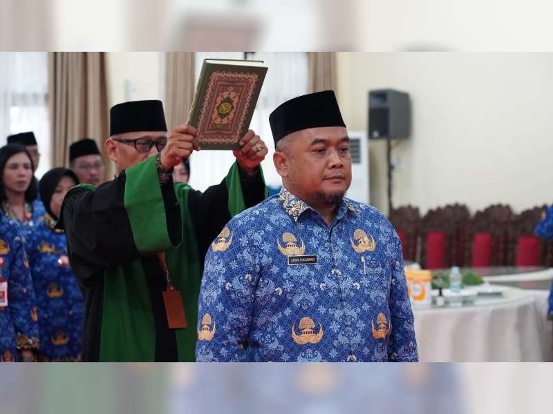 Bupati Lantik Andik Sudjarwo jadi Pj Sekda Bojonegoro