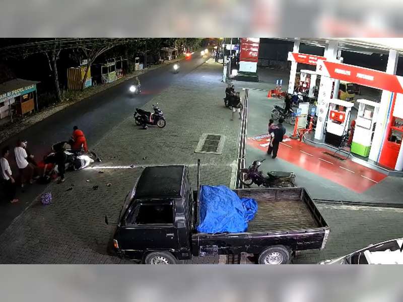 Motor Tabrak Motor di Baureno, Bojonegoro, 3 Pemotor Luka-Luka
