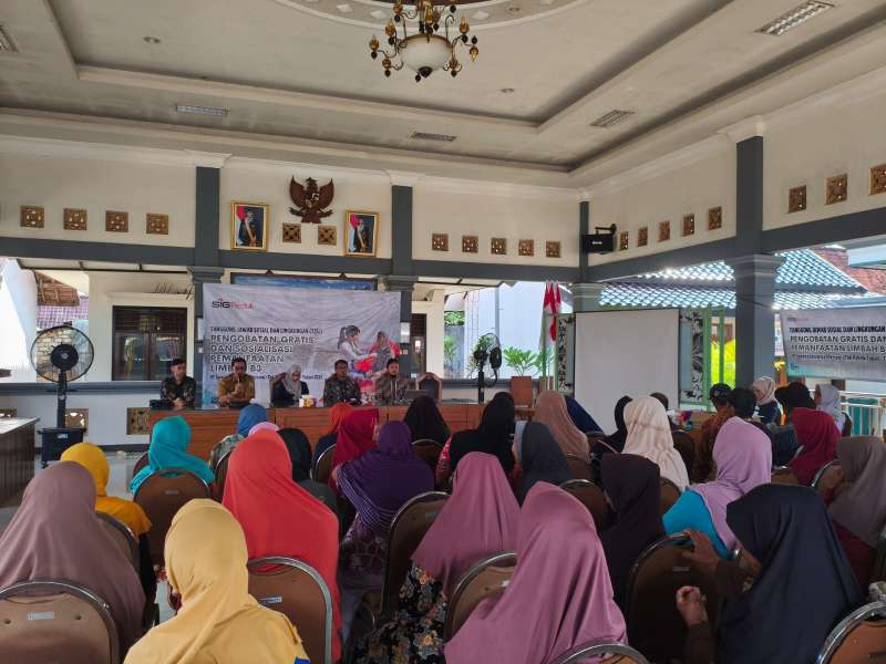 SIG Pabrik Tuban Gelar Pengobatan Gratis untuk Warga 5 Desa Sekitar Perusahaan