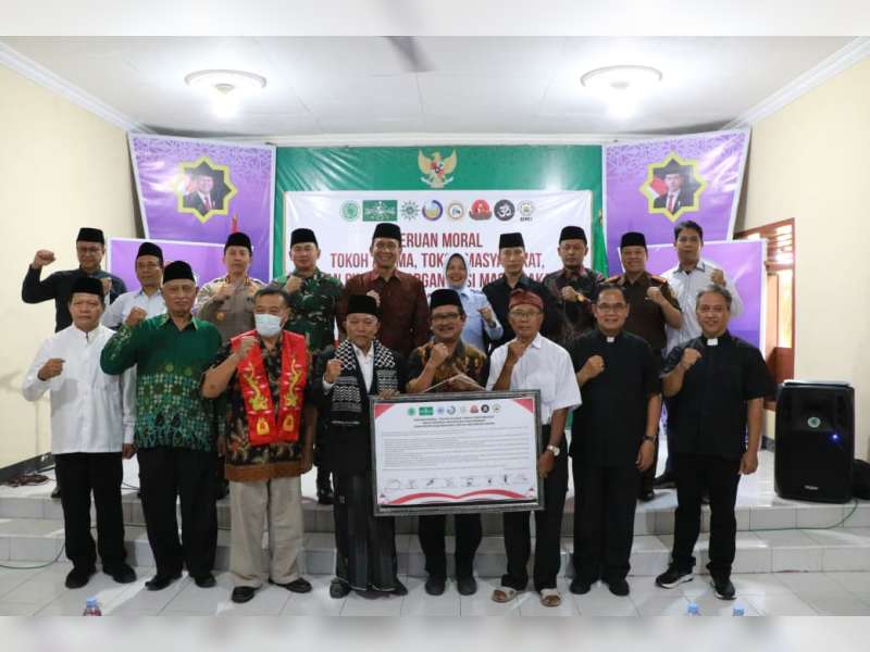 Bupati Bojonegoro Tekankan Pejabat Publik Beri Pelayanan Terbaik untuk Masyarakat