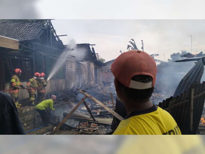 2 Rumah Warga Padangan, Bojonegoro Terbakar, Kerugian Capai Rp 250 Juta