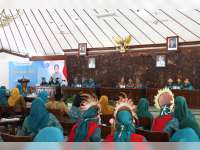 Kader PKK Bojonegoro Adu Pengetahuan dalam Lomba Cerdas Hebat 2025