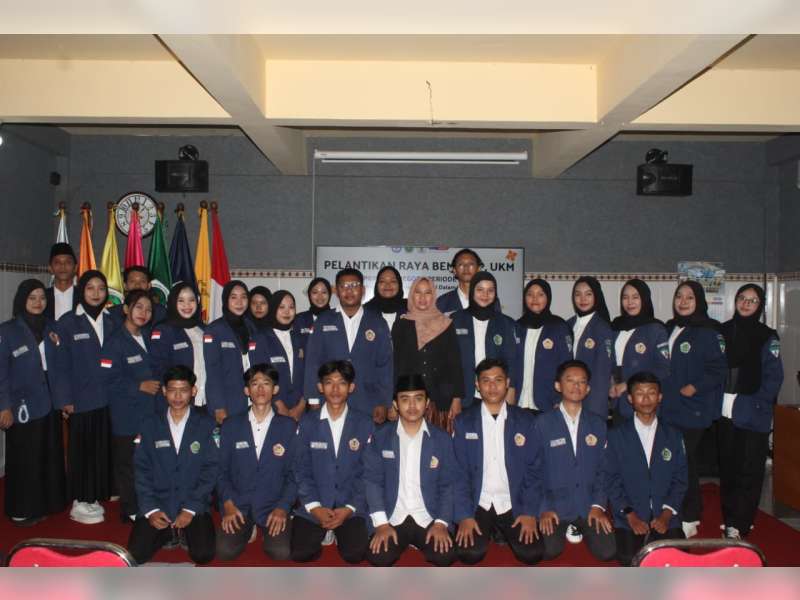 IKIP PGRI Bojonegoro Gelar Pelantikan Raya BEM, HMP dan UKM, Bentuk Kepemimpinan Mahasiswa Visioner