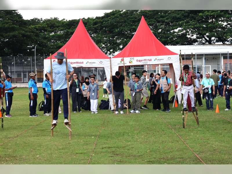Delegasi Enam Negara Peserta ASMOPSS 2025 Rasakan Keseruan Permainan Tradisional Indonesia di Bojonegoro