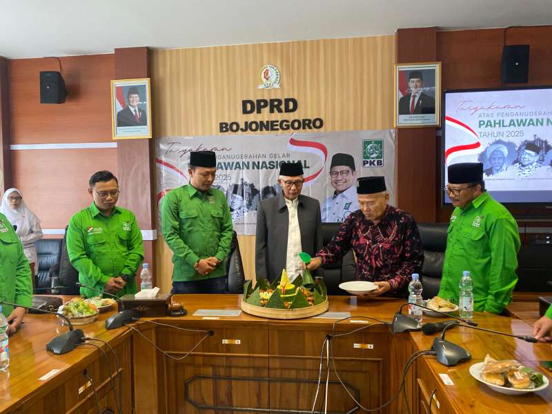 Fraksi PKB DPRD Bojonegoro Gelar Tasyakuran dan Khotmil Qur’an atas Penganugerahan Gelar Pahlawan Nasional