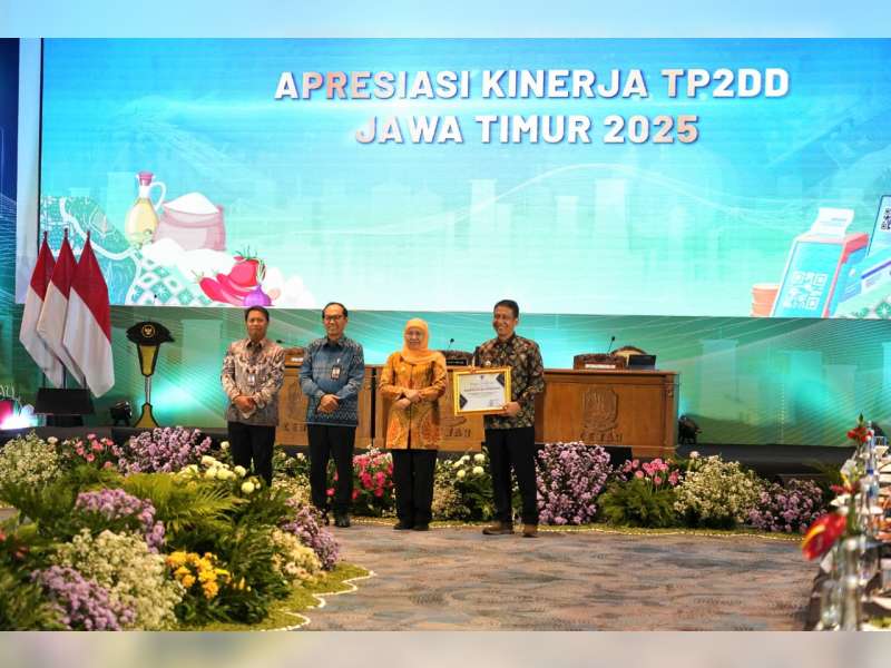 Bojonegoro Raih Dua Penghargaan pada High Level Meeting TPID, TP2DD, dan TP2ED Jatim