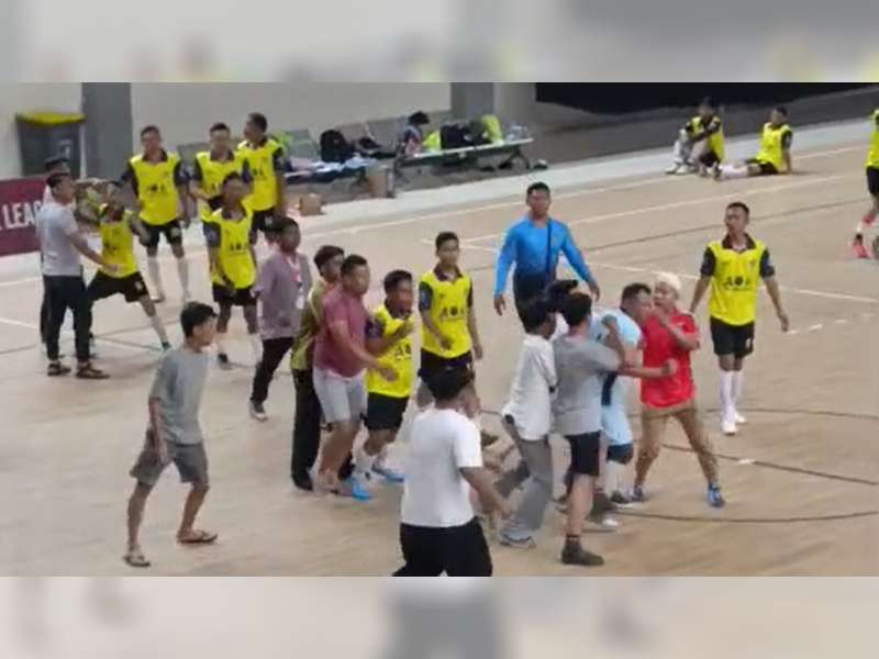 Viral! Turnamen Futsal Antar Instansi Pemkab Bojonegoro Diwarnai Aksi Perkelahian