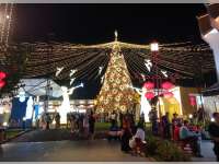 Tips Liburan Nataru di Tengah Cuaca Ekstrem