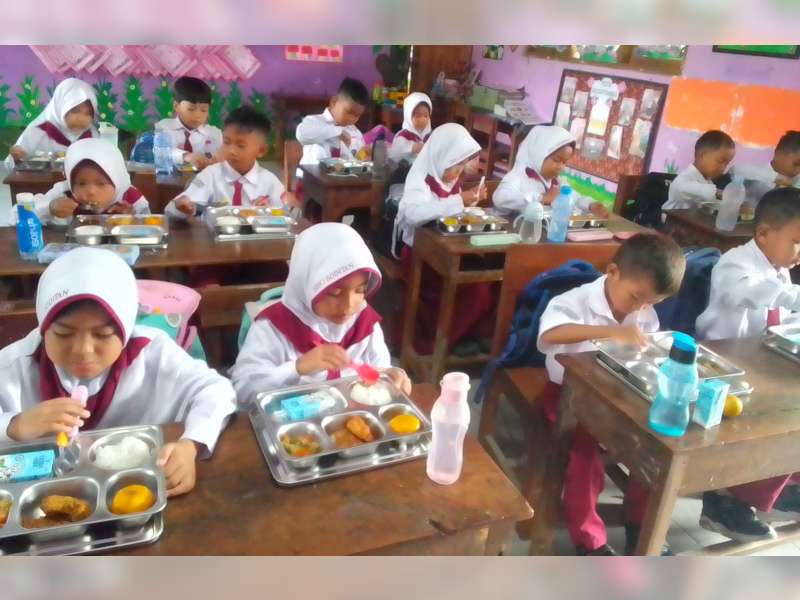 Dana Operasional Belum Cair, MBG di Bojonegoro Berhenti Sementara&nbsp;