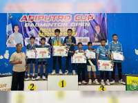 Atlet PB Mannah Bojonegoro Raih Juara II Aduputro Cup Badminton Open 2025 di Kediri