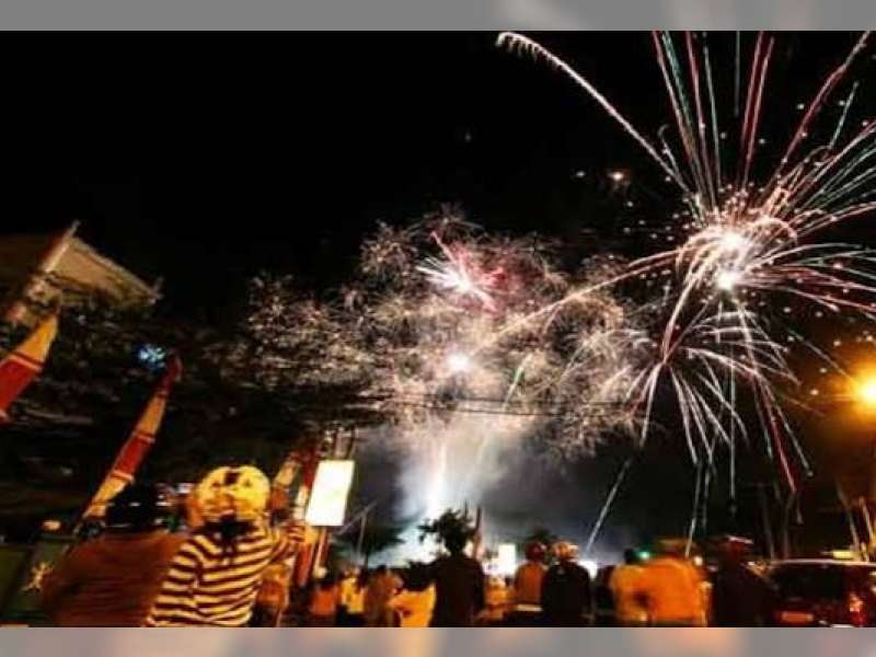 Gubernur Jatim Imbau Kabupaten/Kota Tak Gelar Pesta Kembang Api di Malam Tahun Baru