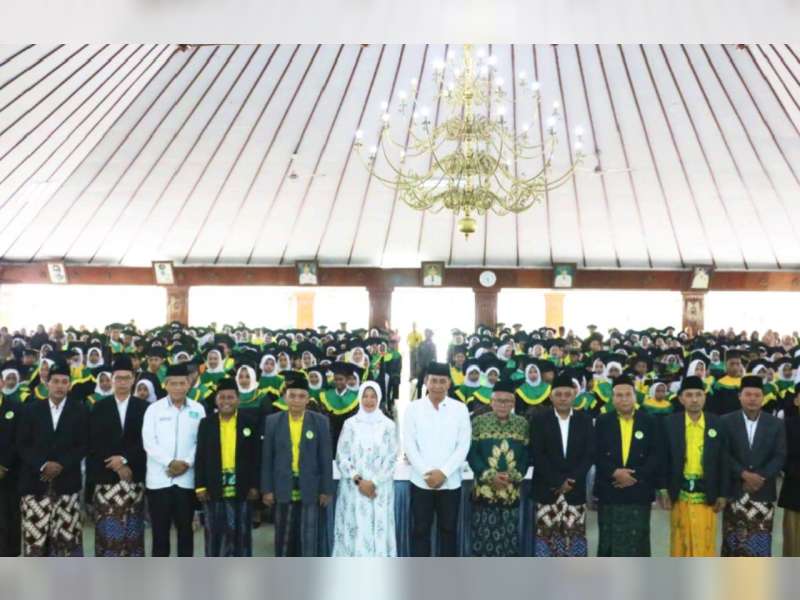 Khatam Quran, 318 Santri TPQ di Bojonegoro Diwisuda