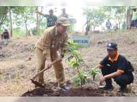 Bupati Blora Dorong Gerakan Menanam Pohon Lintas Sektor untuk Masa Depan Lingkungan