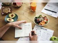 Diet Aman dan Sehat Turunkan Berat Badan Tanpa Bahayakan Tubuh di Tahun 2026