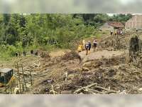 Tanah Ambles di Blora, Akses Jalan Desa Terputus