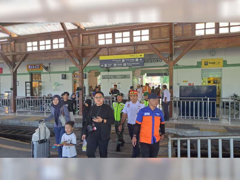 KAI Daop 8 Lakukan Rekayasa Perjalanan Jarak Jauh Imbas Normalisasi Pascabanjir