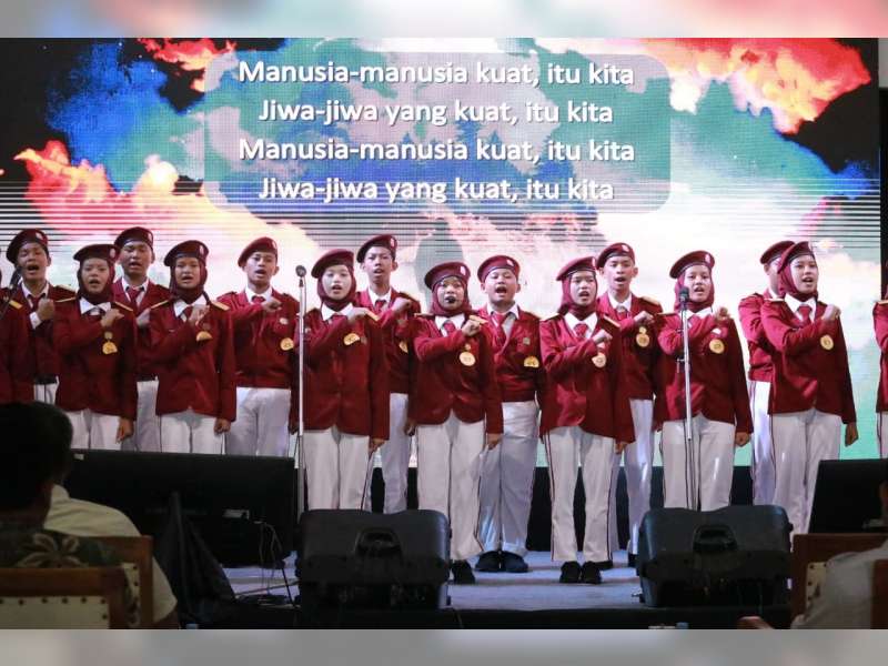 Bupati Bojonegoro Dorong Siswa Sekolah Rakyat Meraih Masa Depan Lebih Baik