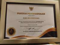 Pemkab Bojonegoro Terima Penghargaan Kategori Madya di UHC Awards 2026