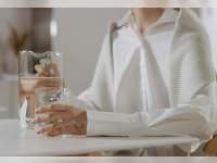 Kenali Tanda Minum Air Putih Terlalu Banyak, Jangan Sampai Berujung Masalah Kesehatan