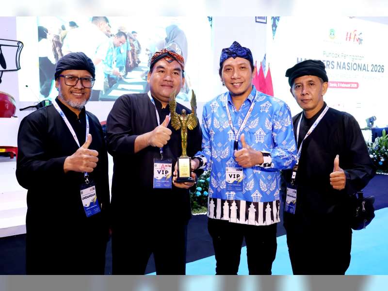 Bupati Blora Raih Anugerah Kebudayaan dari PWI Pusat