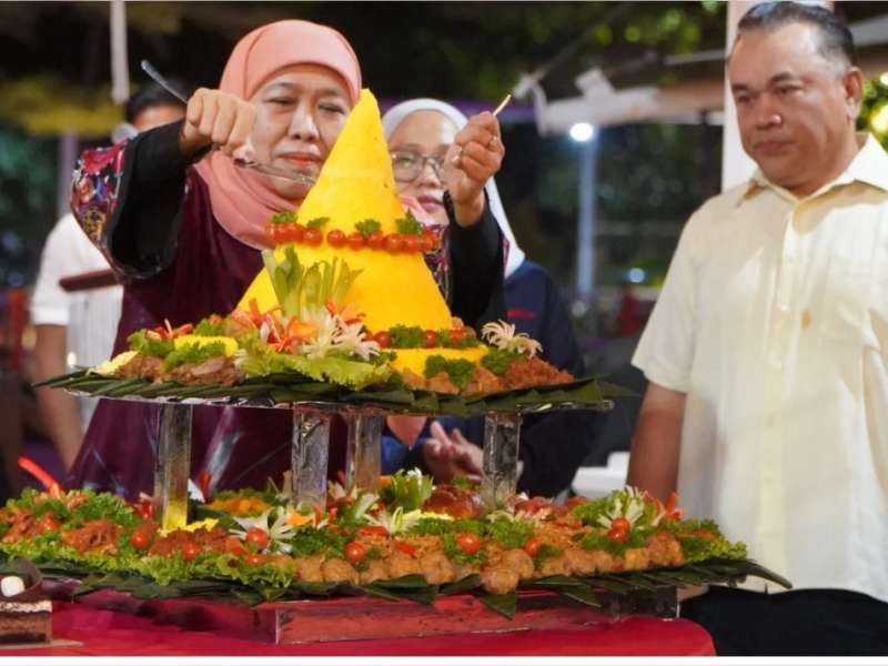 Gubernur Khofifah Gelar Tasyakuran HPN 2026 di Grahadi, Apresiasi Dedikasi Insan Pers Jatim