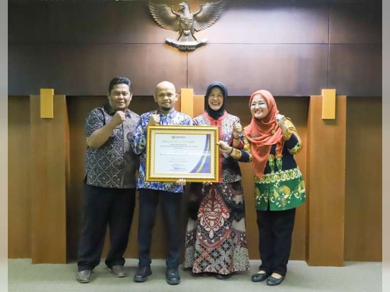 Pemkab Bojonegoro Raih Penghargaan Bebas Maladministrasi dari Ombudsman Jatim