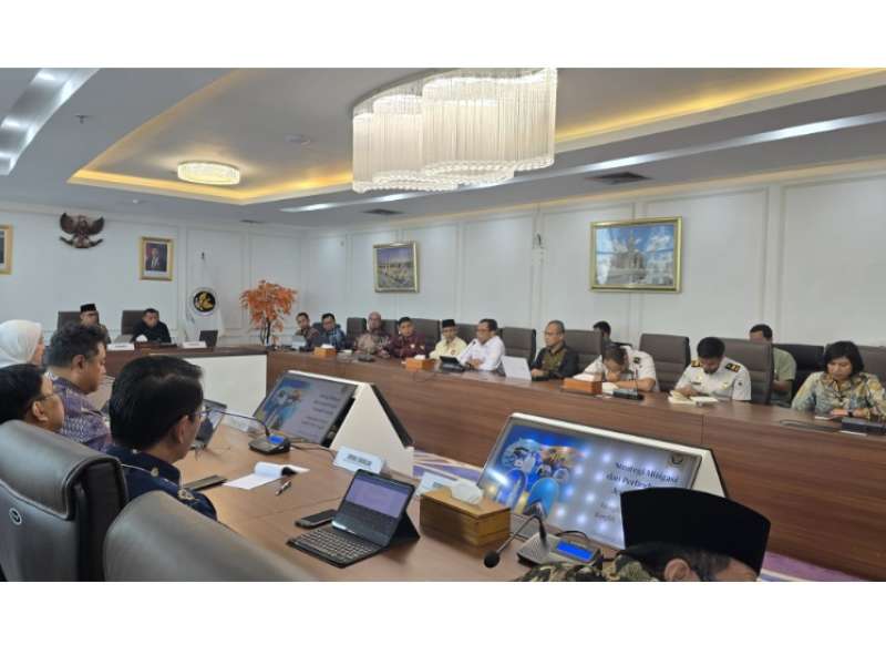 Imbas Konflik Timur Tengah, Kemenhaj dan Lintas Kementerian Sepakati 10 Langkah Mitigasi Bagi Jemaah Umrah Terdampak