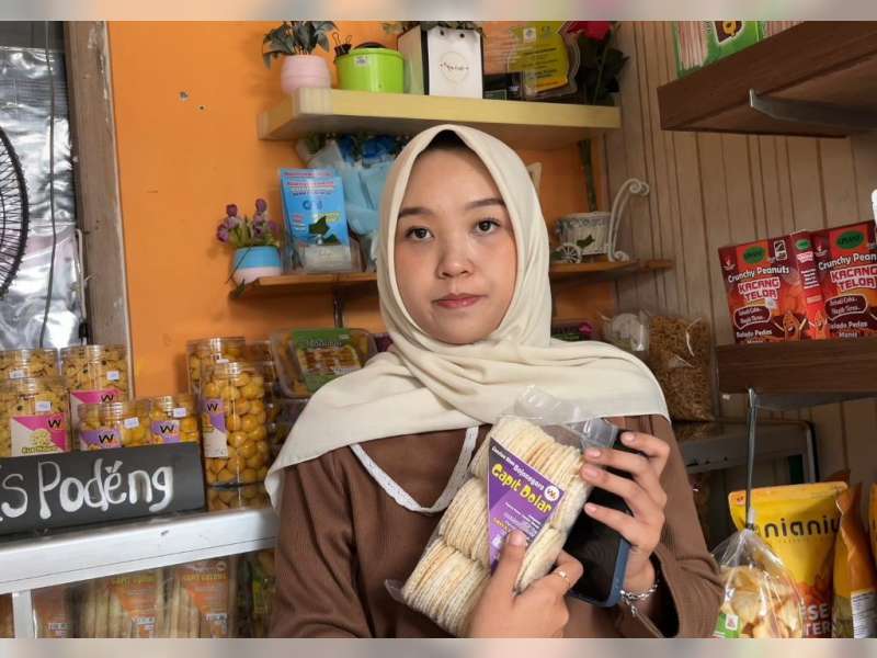 Produsen Kue Gapit Bojonegoro Ini Banjir Pesanan Hingga  Puluhan Juta di Bulan Ramadan