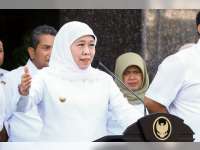 Alaskan Gubernur Khofifah Tetapkan WFH ASN Jatim di Hari Rabu