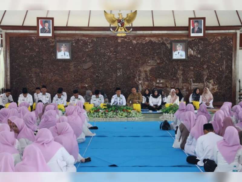 Ratusan Guru Raudhatul Athfal Bojonegoro Pererat Silaturahmi Melalui Momentum Halal Bihalal