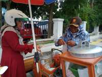 Pentol Legend Depan BRI Bojonegoro, Kuliner Ndaging dan Empuk Tepi Jalan