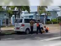 Dinas Perhubungan Bojonegoro Gembok Mobil Siaga Desa yang Parkir Sembarangan