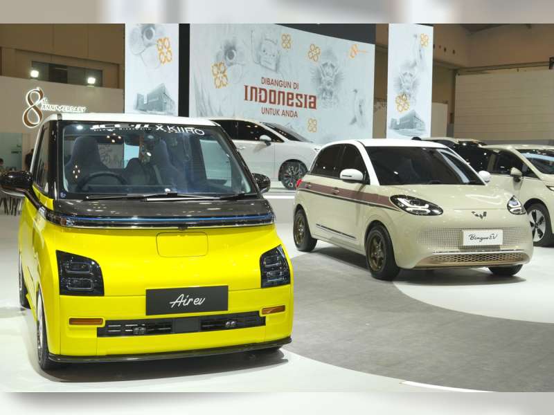 Pemprov Jatim Kaji Pajak Kendaraan Listrik untuk Dukung Ekonomi Hijau dan Hindari Disparitas