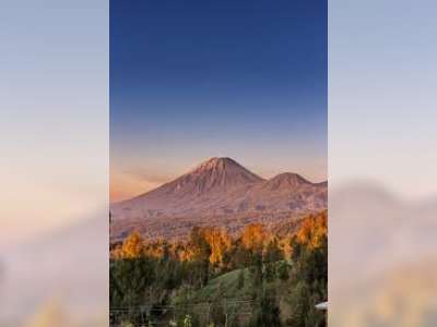 Jalur Pendakian Gunung Semeru Kembali Dibuka, Namun ada Batas Kuota Harian