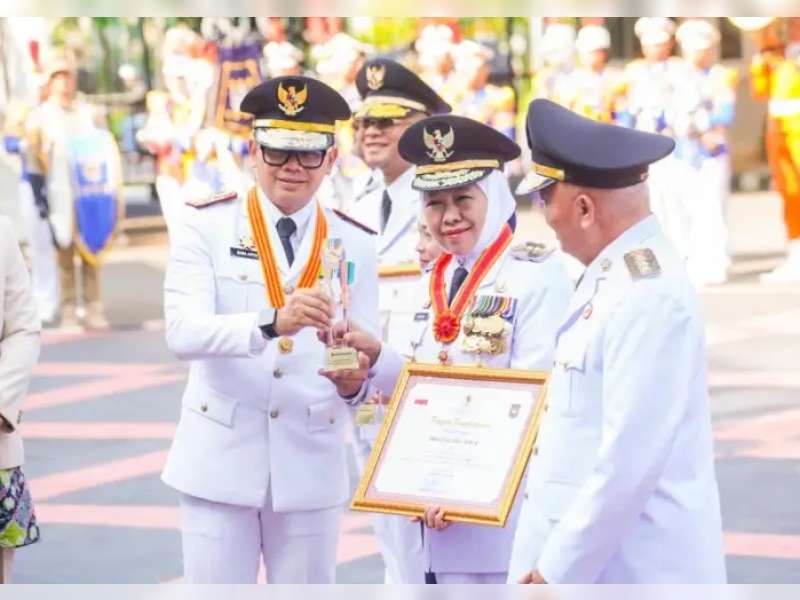 Pemprov Jatim Borong Penghargaan Nasional di Peringatan Hari Otonomi Daerah