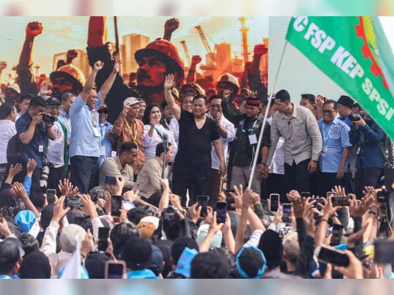 Pemerintah Perkuat Perlindungan Buruh Lewat Paket Regulasi Baru