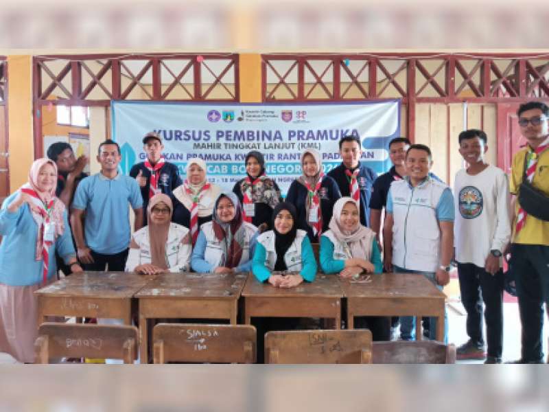 Puskesmas Padangan Layani Cek Kesehatan Gratis Peserta Kursus Pramuka di SDN Ngradin 1